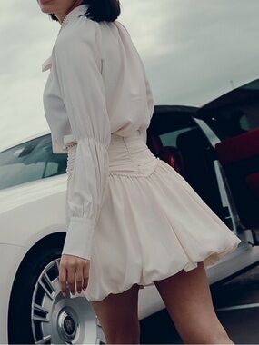 Akalia Cream Mini Skirt with Gathered Waist